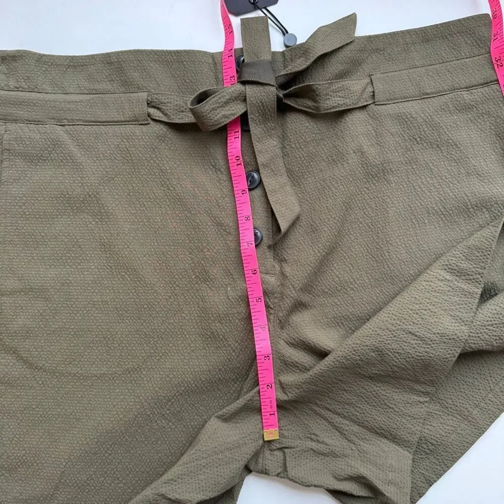 NWT Rag & Bone Camille Paper bag waist seersucker shorts in olive Size 10